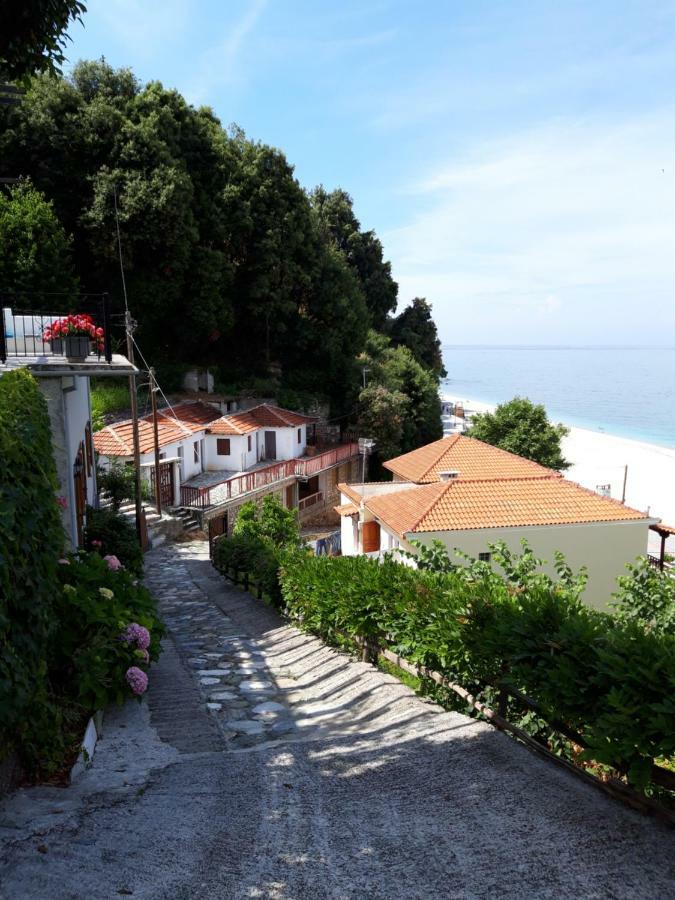 Ammos Papanero Agios Ioannis (Thessaly)