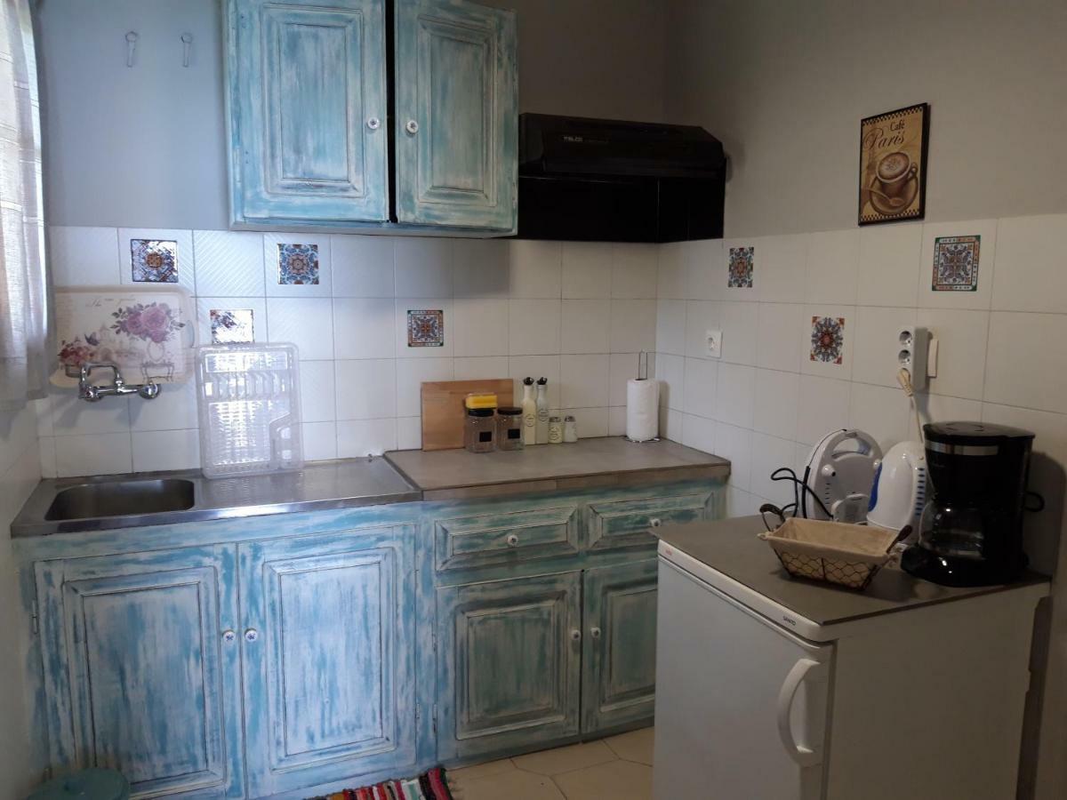Apartment Ammos Papanero *